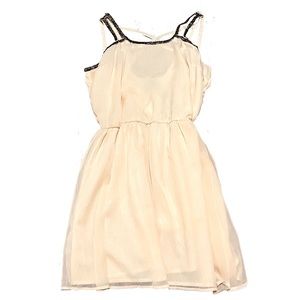 3/$30 🌸 NWT ASOS pink chiffon dress with beaded straps, caged in back, S…